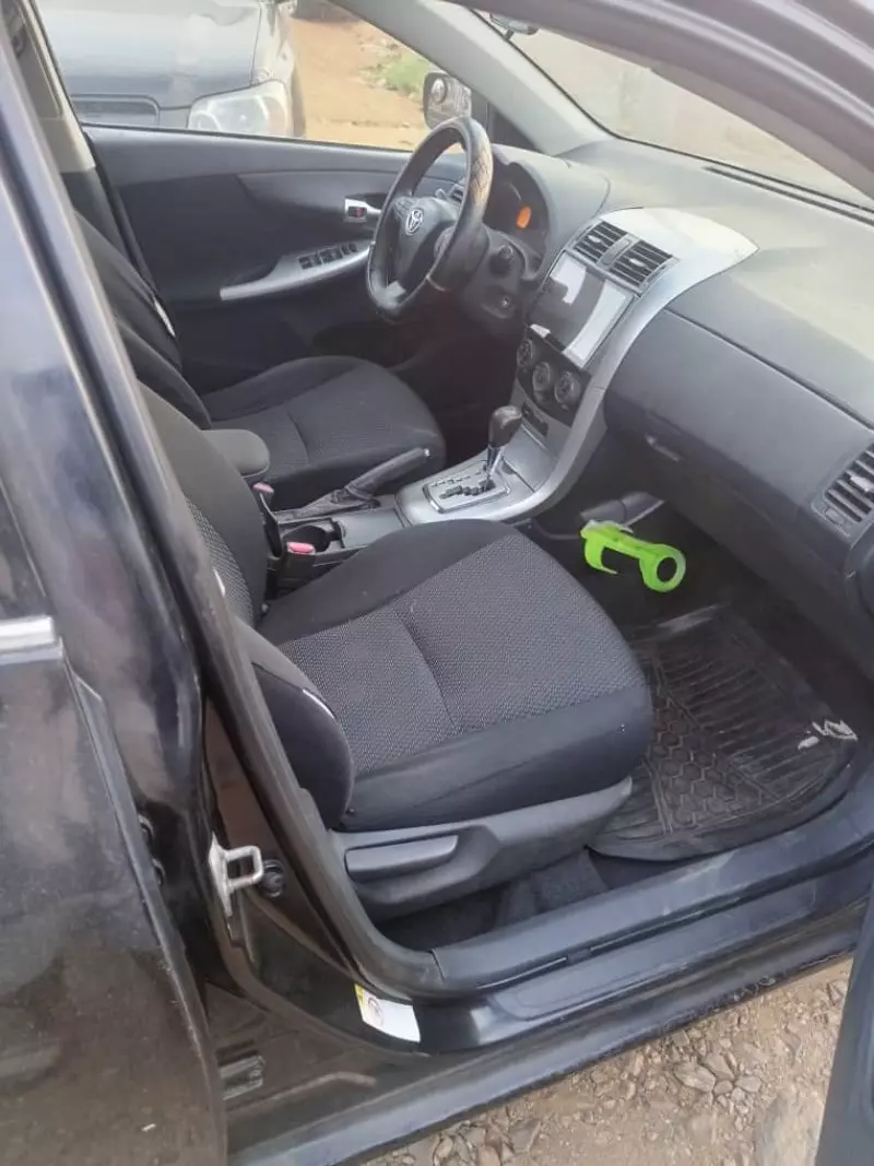 Toyota Corolla   - 2012