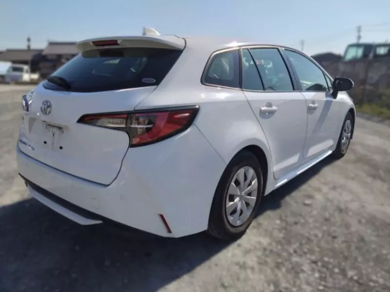 Toyota corolla touring   - 2019