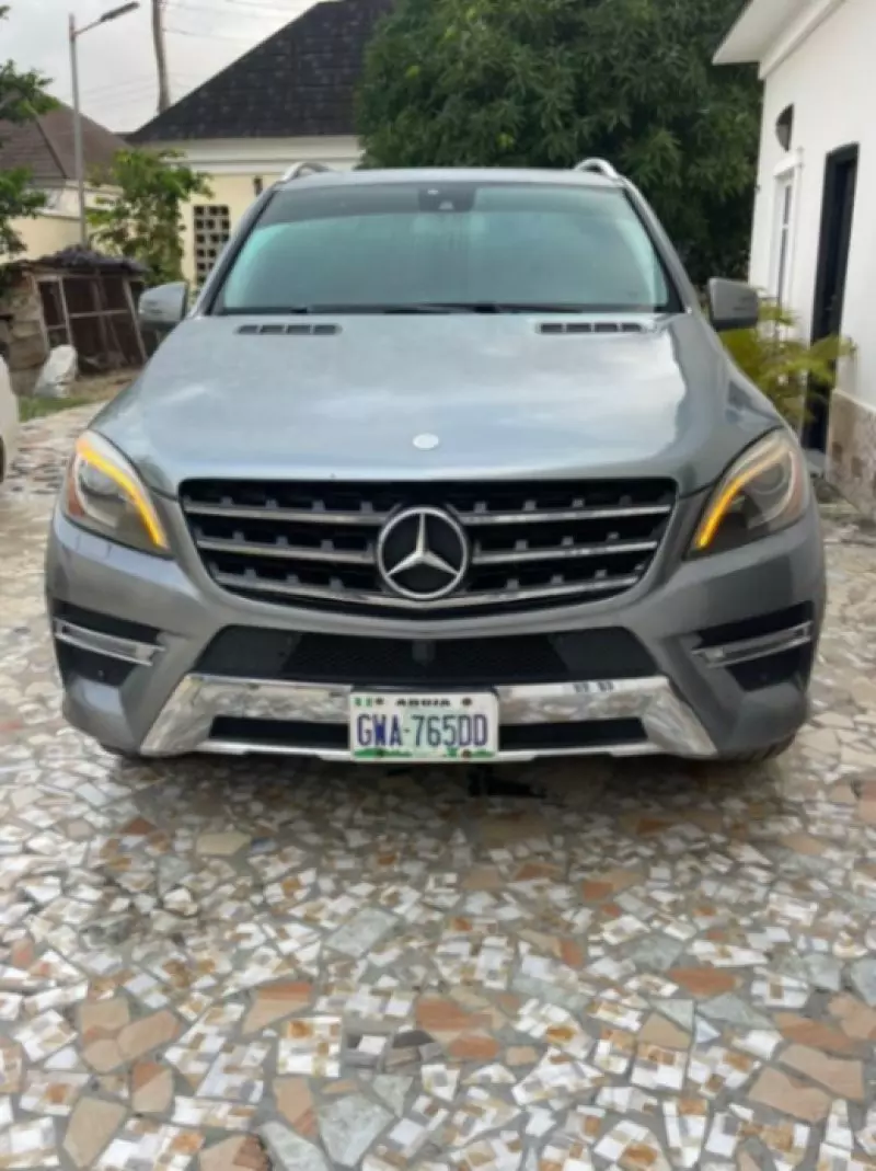 Mercedes-Benz ML 350   - 2010