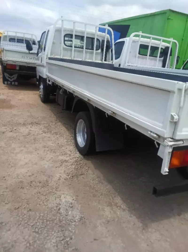 Hyundai Mighty   - 2004