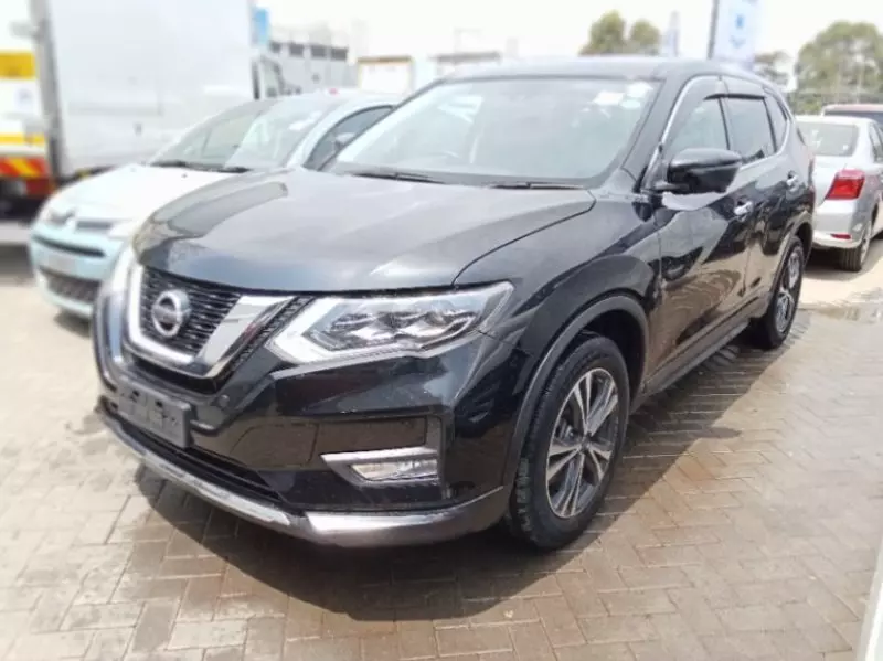 Nissan X-Trail   - 2018