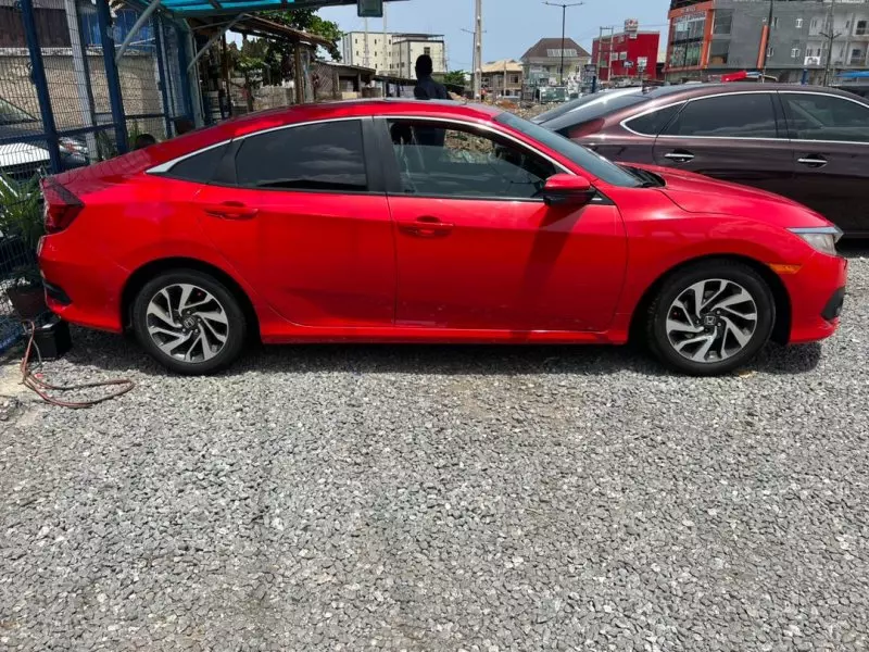 Honda Civic   - 2022