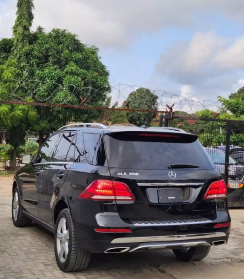 Mercedes-Benz GLE 350   - 2016