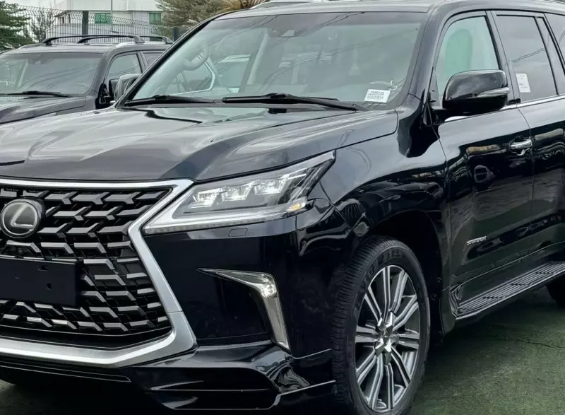 Lexus LX 570   - 2016