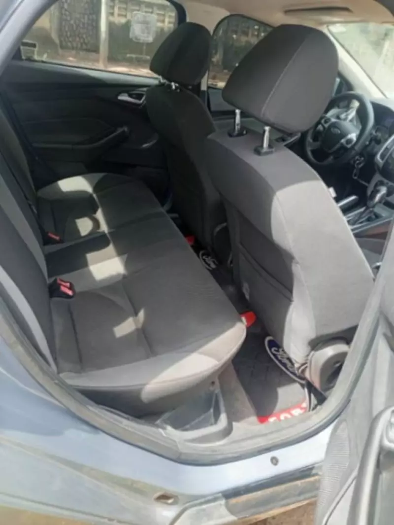 Ford Focus   - 2013