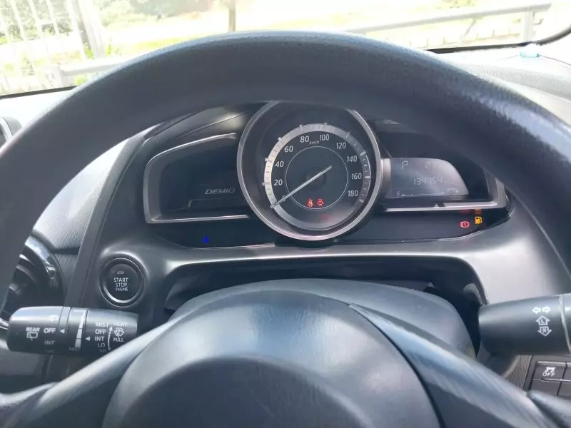 Mazda Demio   - 2015