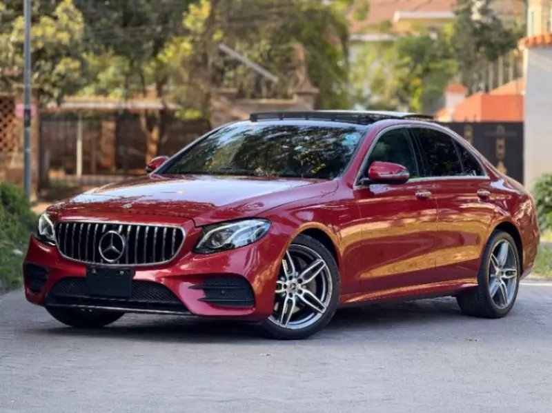 Mercedes-Benz E 220   - 2018