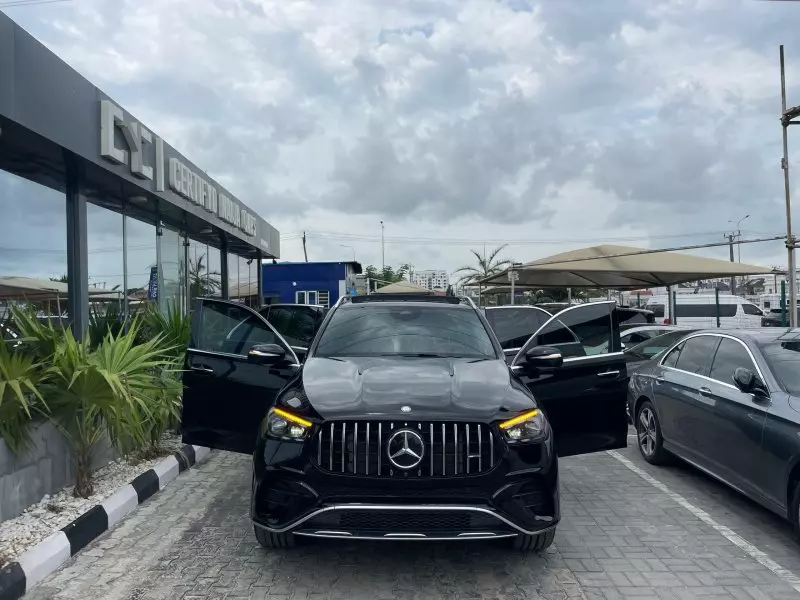 Mercedes-Benz GLE 53 AMG   - 2024
