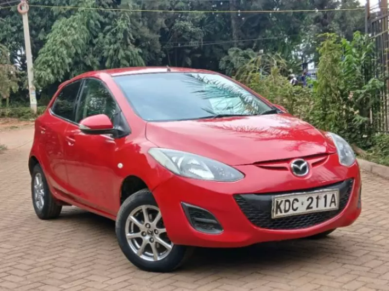 Mazda Demio   - 2013