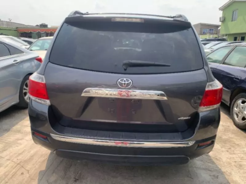 Toyota Highlander - 2013