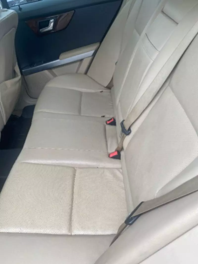Mercedes-Benz GLK 350   - 2010