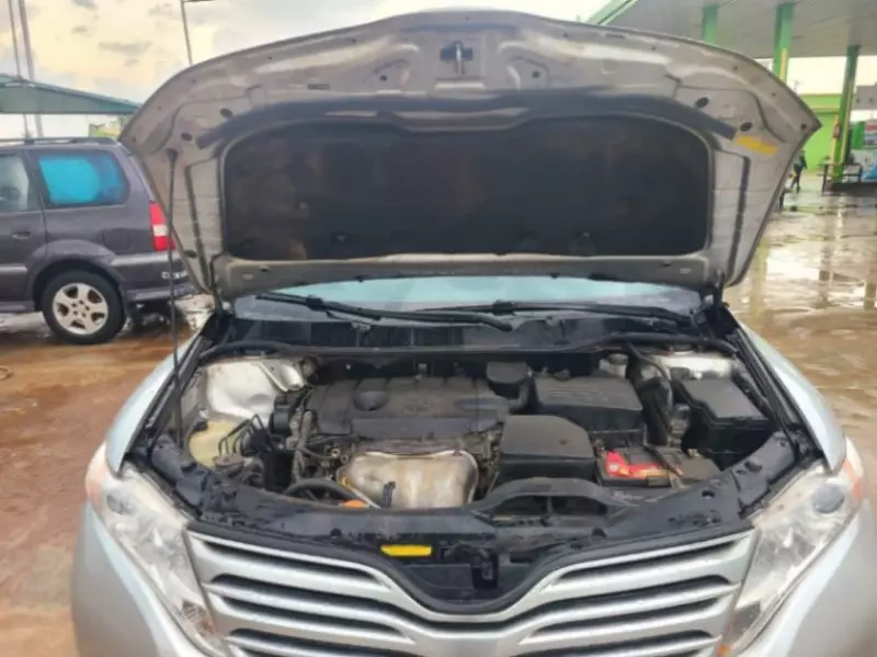 Toyota Venza   - 2011