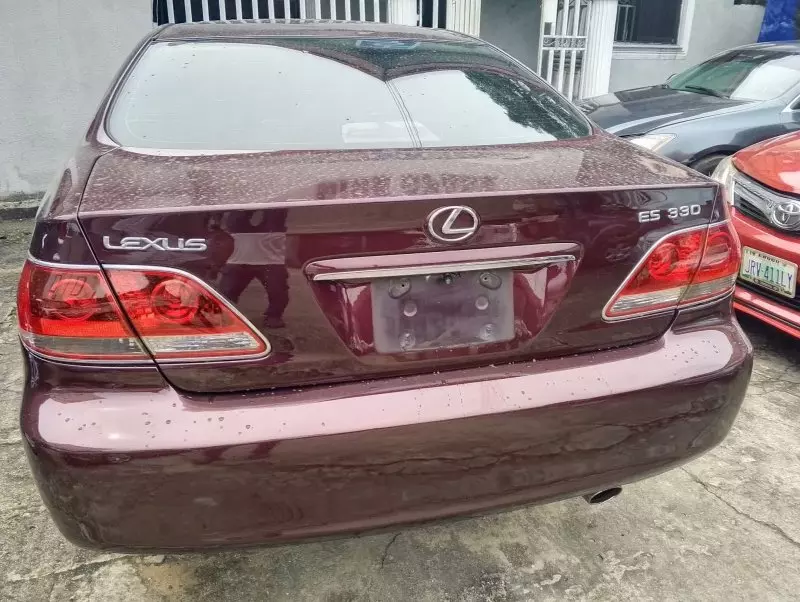 Lexus ES 330   - 2005