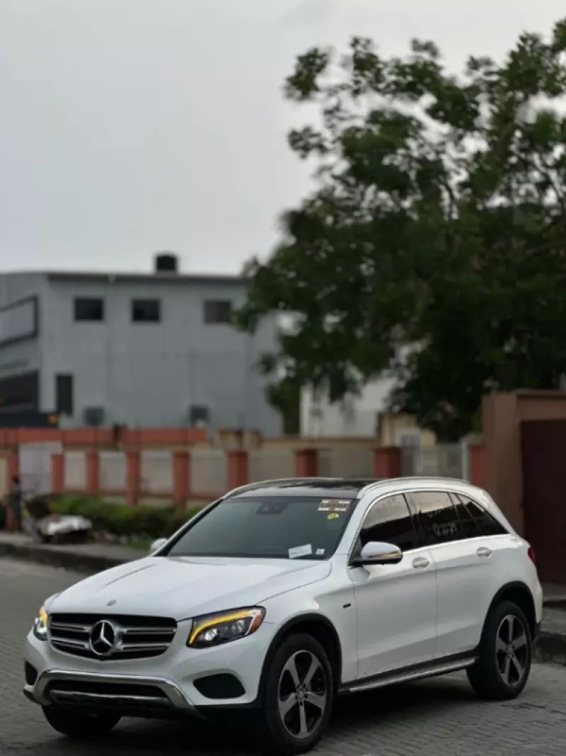 Mercedes-Benz GLC-Class   - 2016