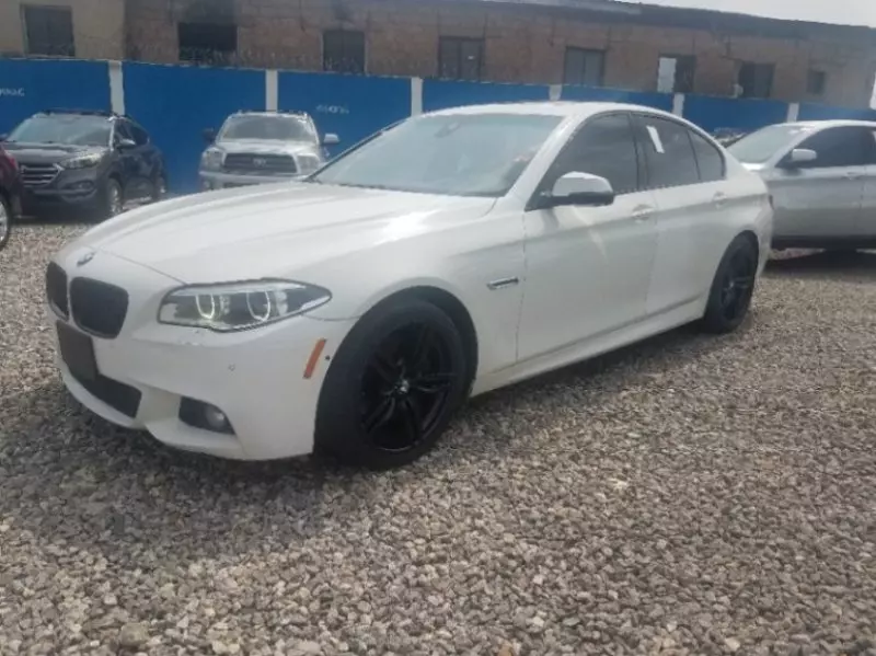 BMW 550i   - 2016