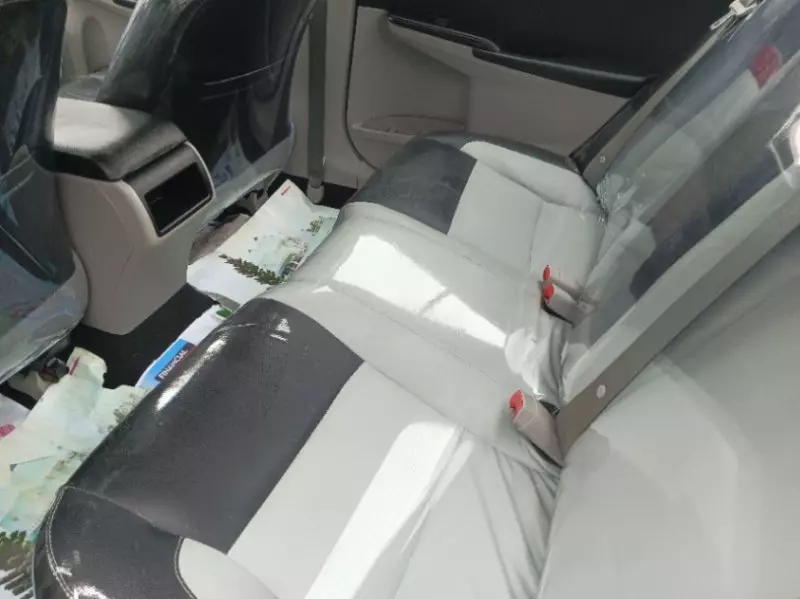 Toyota camry   - 2012