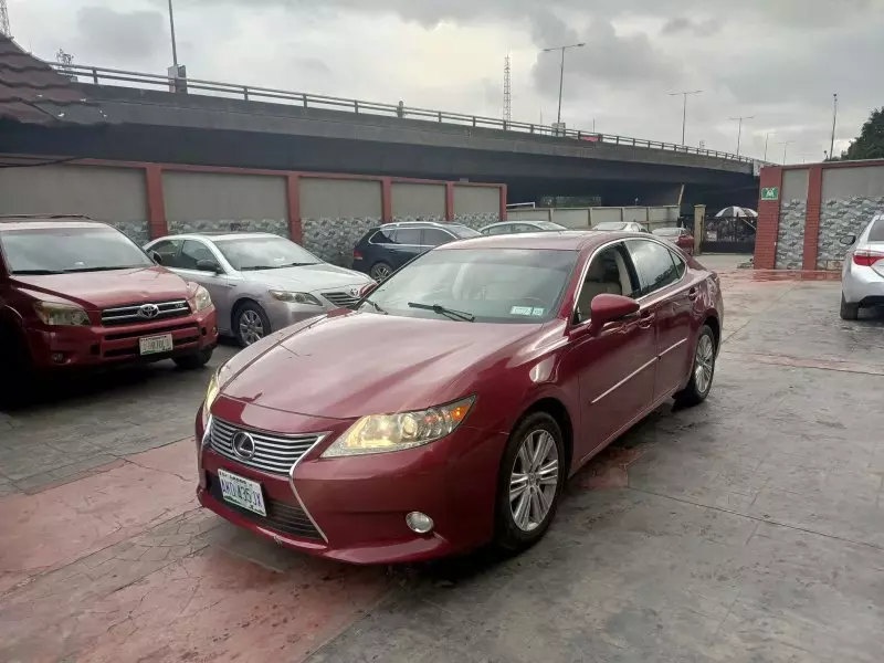 Lexus ES 350   - 2014