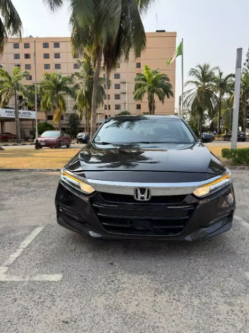 Honda Accord - 2018