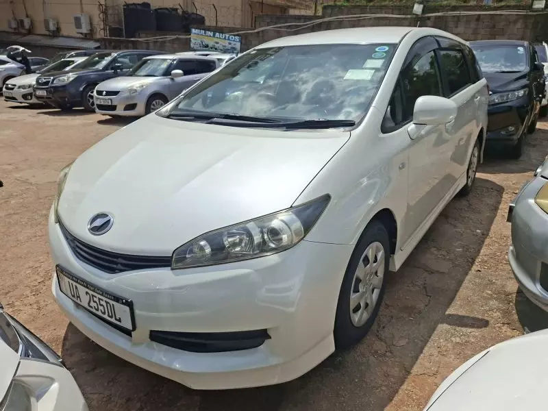 Toyota Wish   - 2012