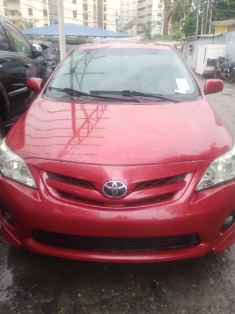 Toyota Corolla   - 2013