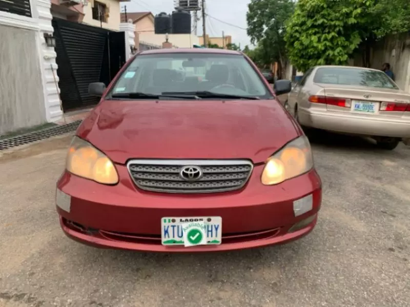 Toyota Corolla   - 2008