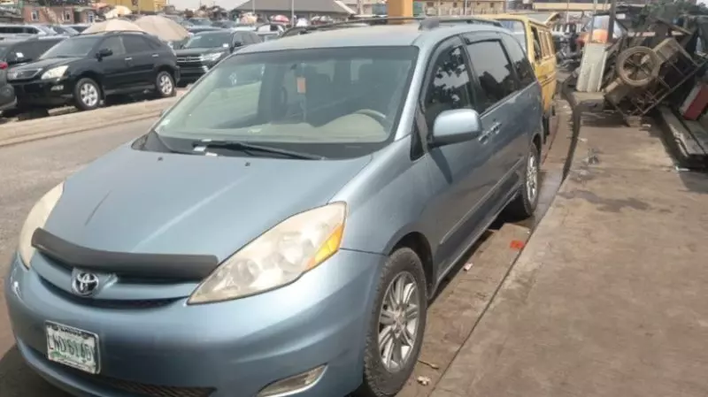 Toyota Sienna
