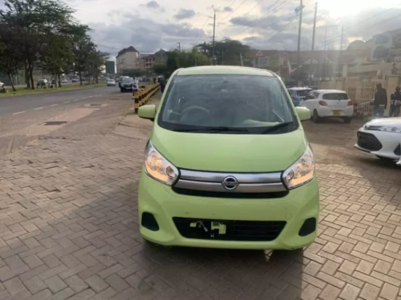 Nissan Dayz   - 2018