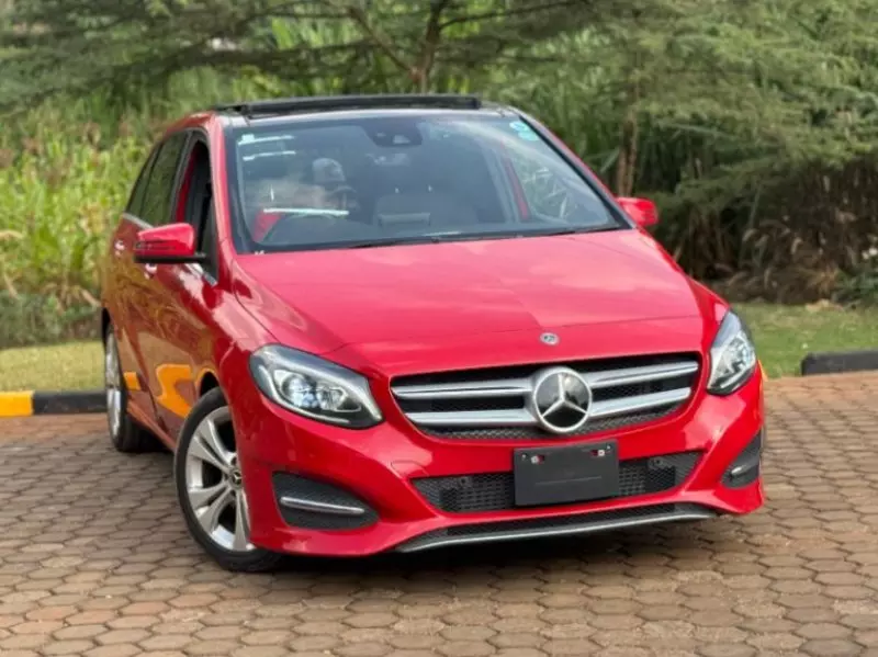 Mercedes-Benz B 180   - 2018