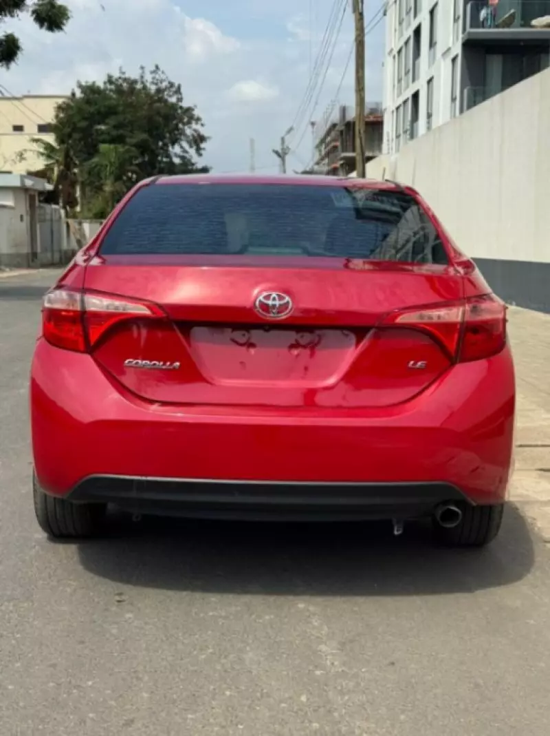 Toyota Corolla - 2013