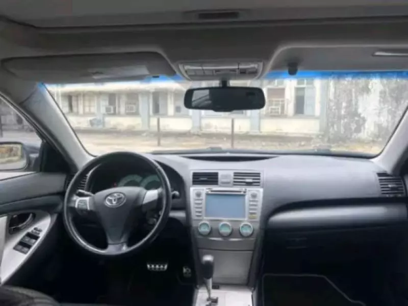 Toyota Camry   - 2008