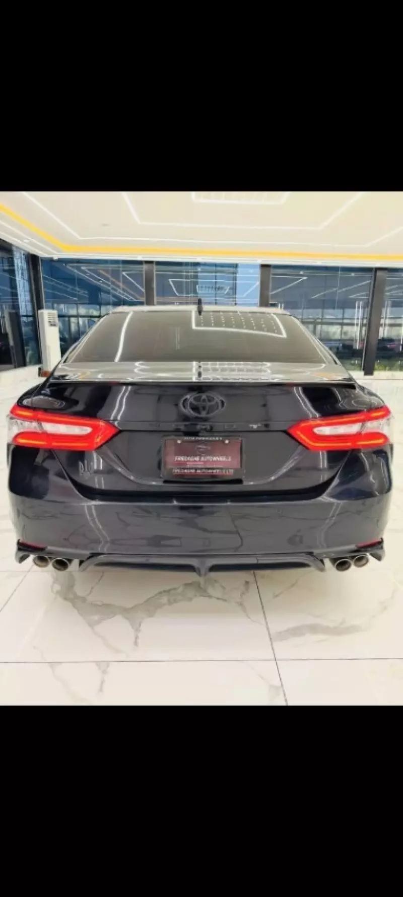 Toyota Camry   - 2018