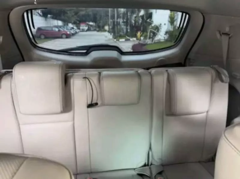 Toyota Highlander   - 2016