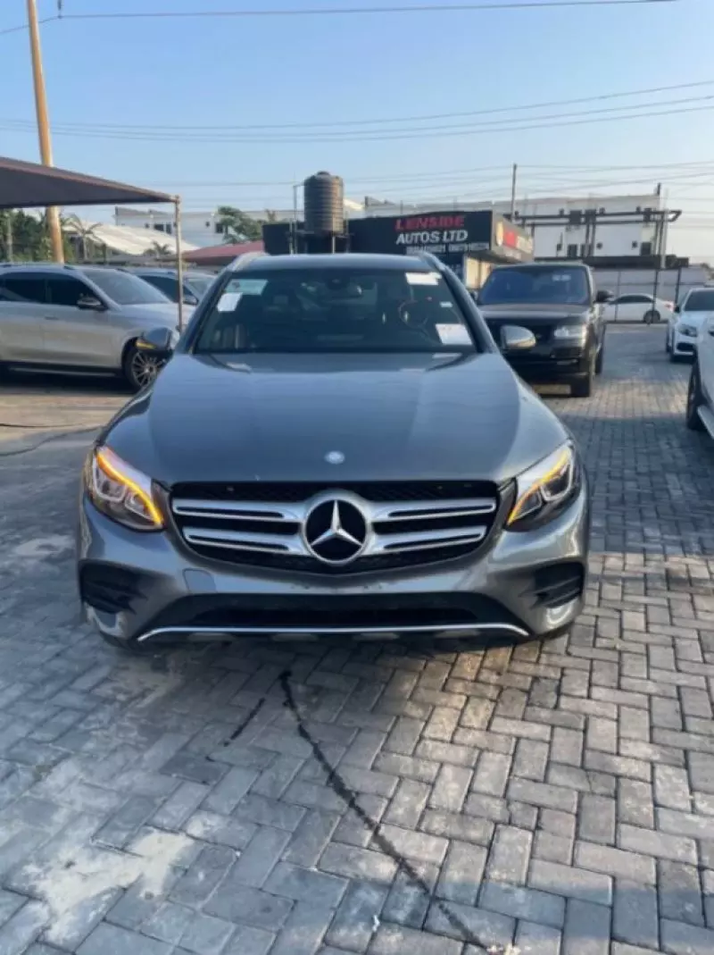 Mercedes-Benz GLC 300