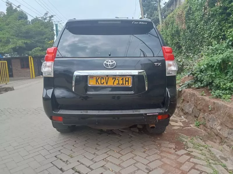 Toyota Landcruiser prado TX   - 2013