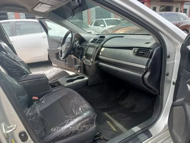 Toyota Camry   - 2013