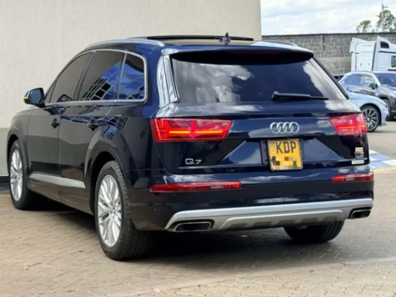 Audi Q7