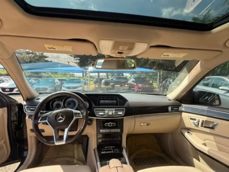 Mercedes-Benz E 350 - 2014