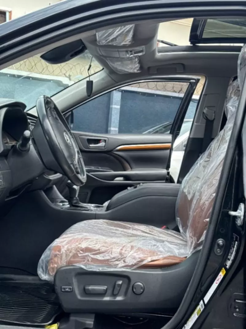 Toyota Highlander - 2017