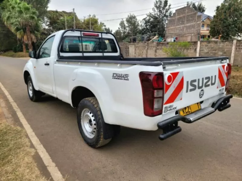 Isuzu D-Max   - 2020