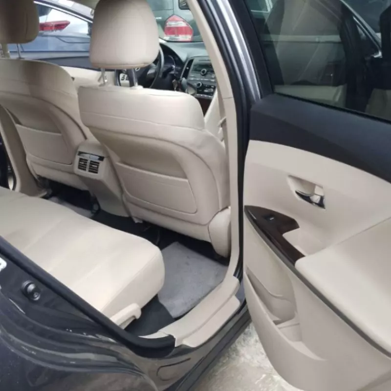 Toyota Venza   - 2010