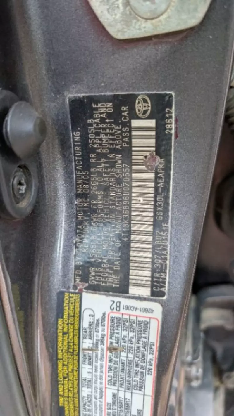 Toyota Avalon   - 2006