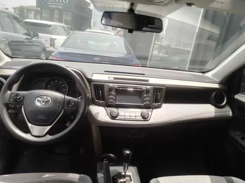 Toyota RAV 4   - 2013