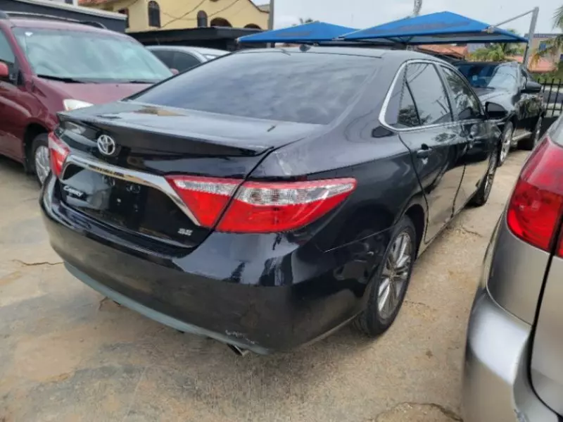 Toyota Camry   - 2015