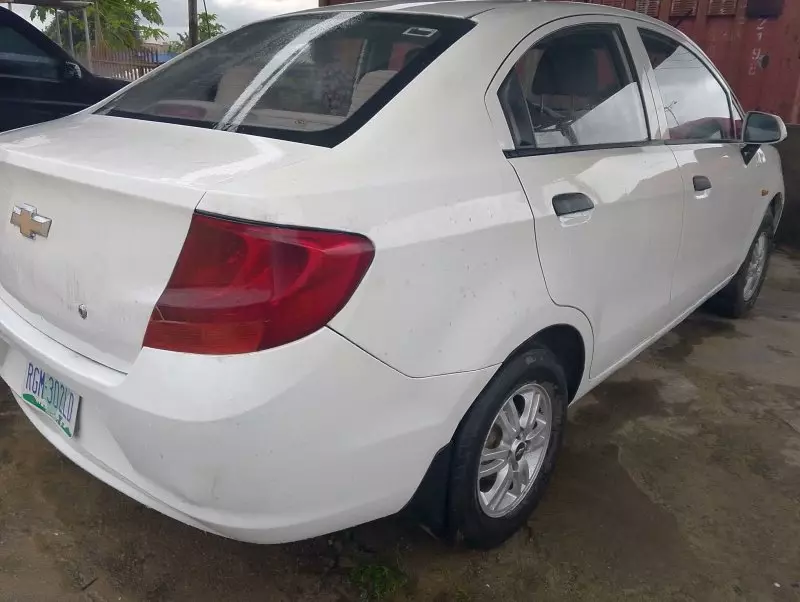 Chevrolet Cruze   - 2013