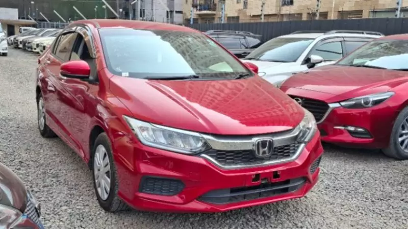 Honda Grace    - 2018