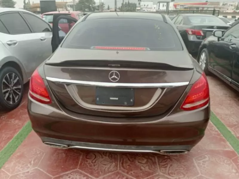 Mercedes-Benz C 300   - 2016