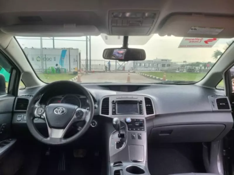 Toyota Venza   - 2013