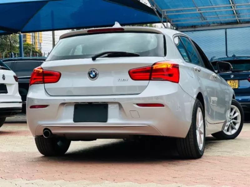 BMW 325cl   - 2018