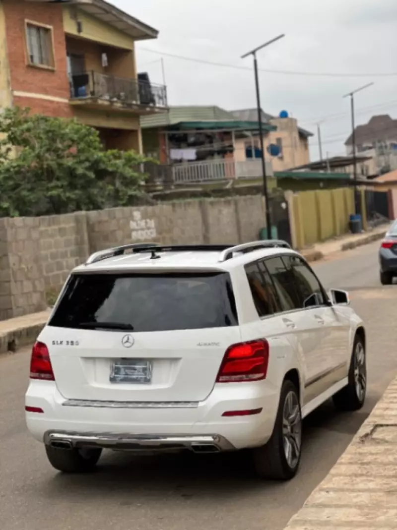Mercedes-Benz GLK 350   - 2014