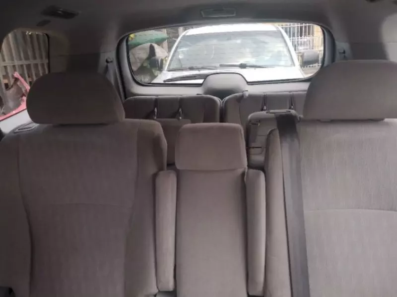 Toyota Highlander   - 2011
